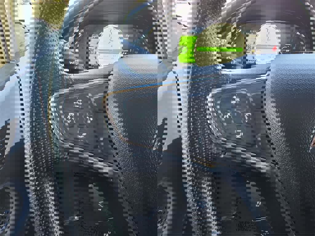 Used 2020 Chevrolet Bolt LT image 19