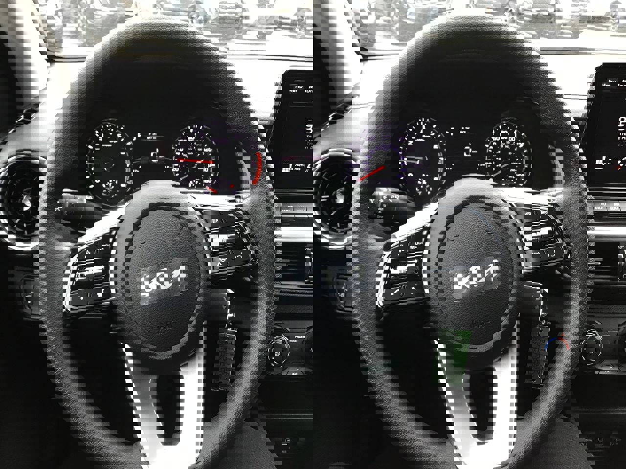 Used 2023 Kia Forte LXS image 17