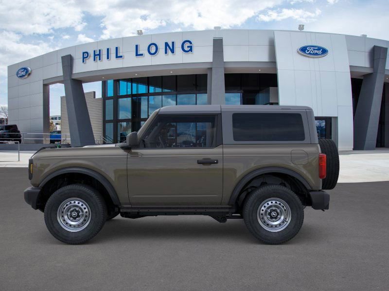 New 2025 Ford Bronco 2-Door image 3