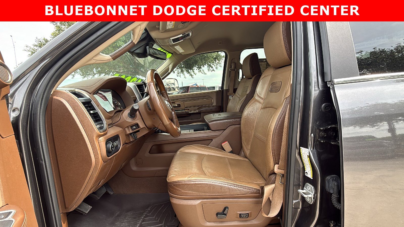 Used 2022 RAM 2500 Limited AWD/4WD image 9