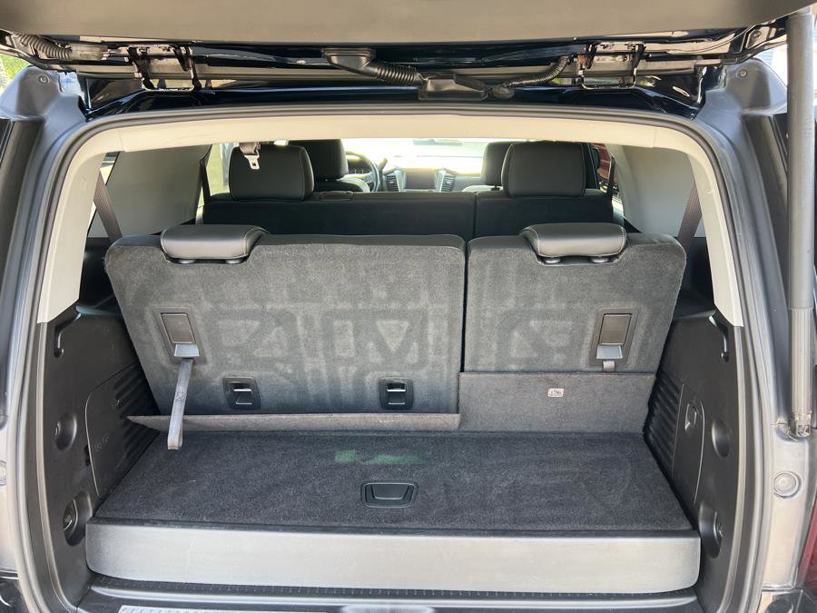 Used 2017 Chevrolet Tahoe LT AWD/4WD image 5