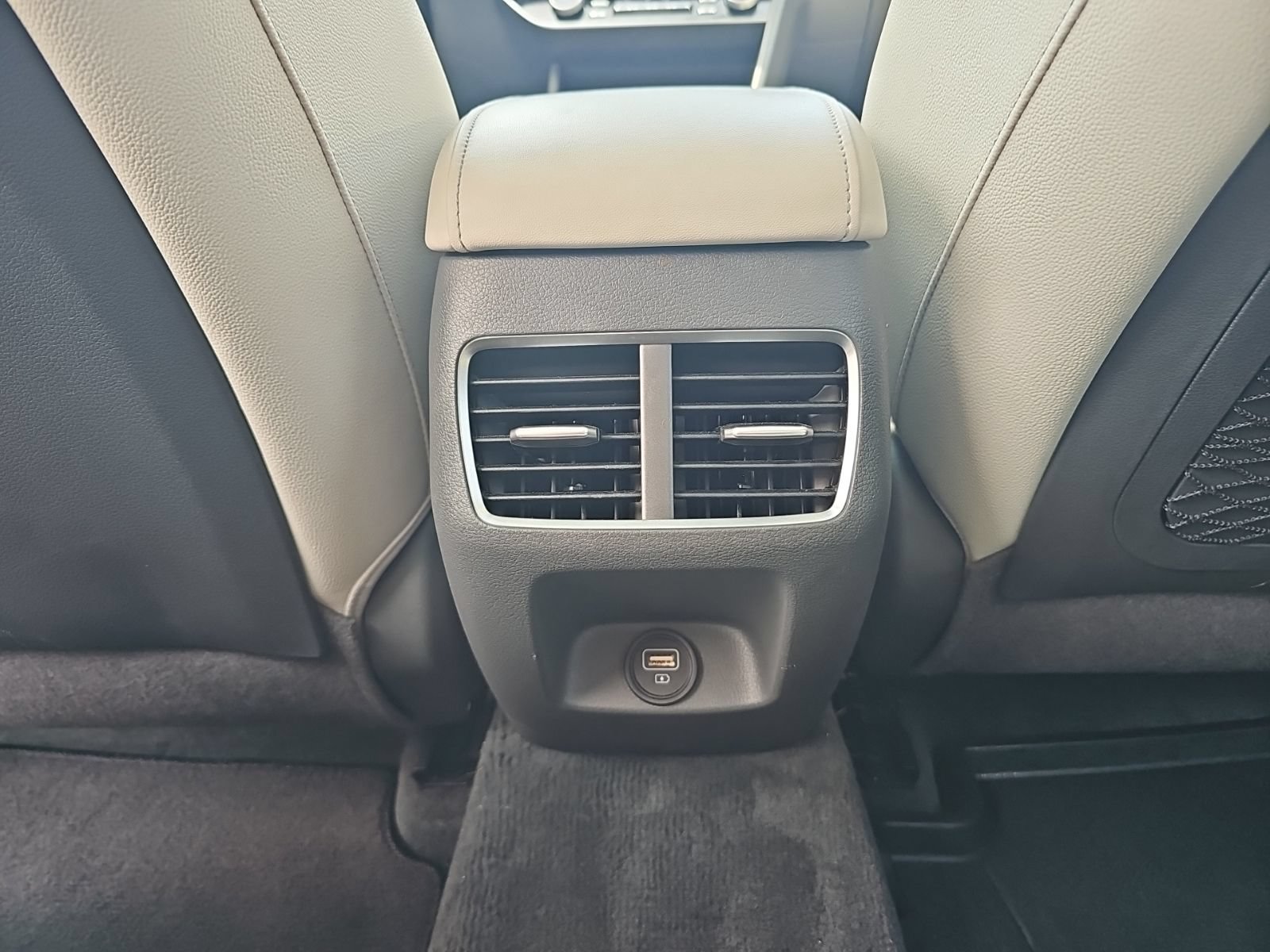 Used 2022 Hyundai Sonata Limited FWD image 33