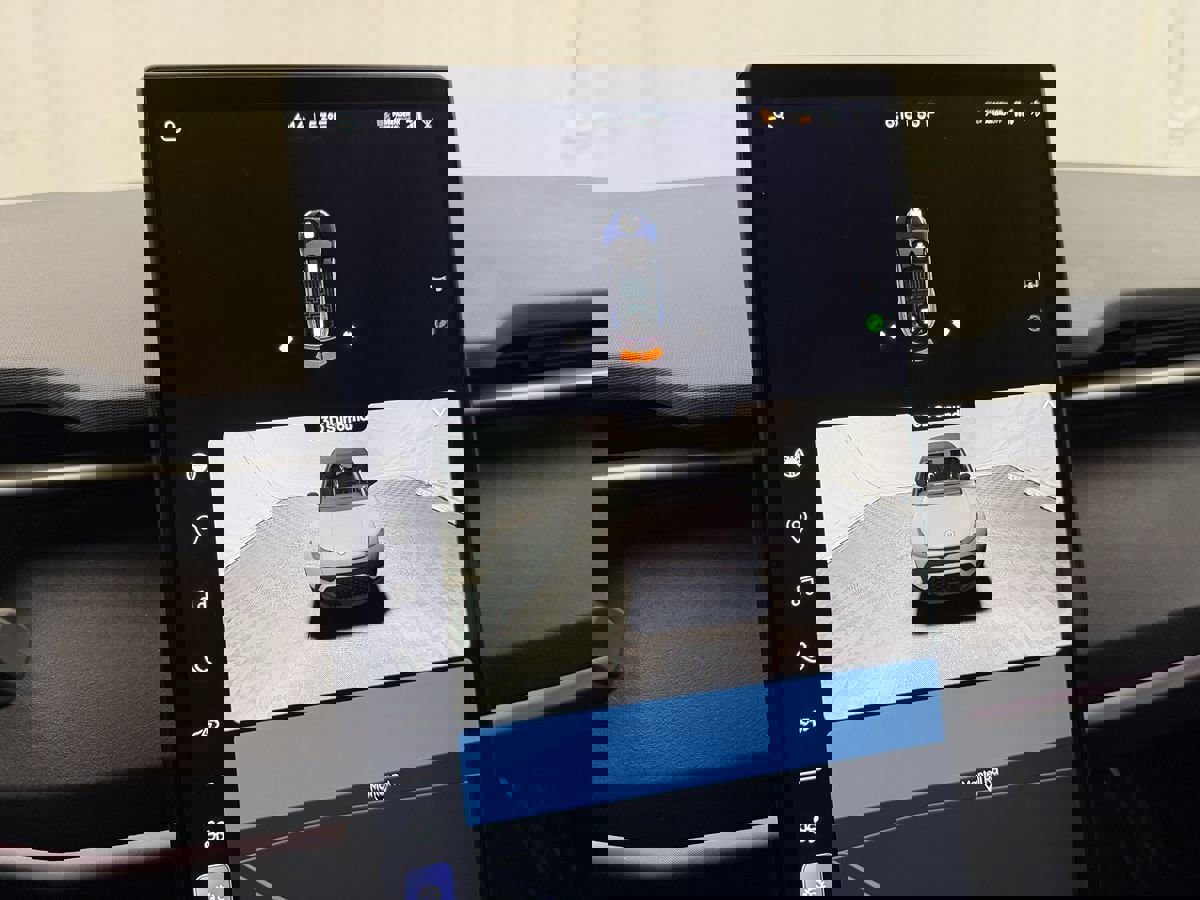 Used 2023 Fisker Ocean One image 24