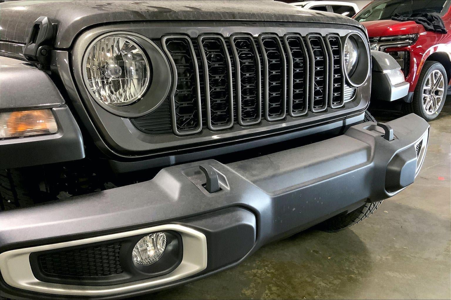 New 2026 Jeep Gladiator Sport AWD/4WD image 27