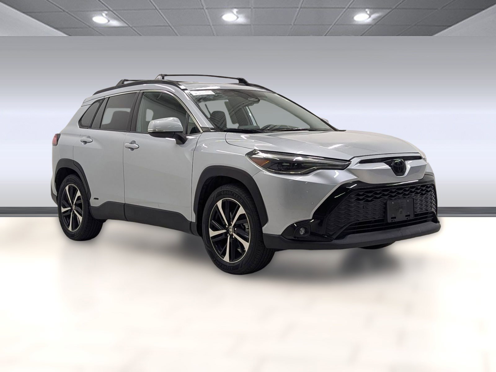 Used 2023 Toyota Corolla Cross XSE image 6