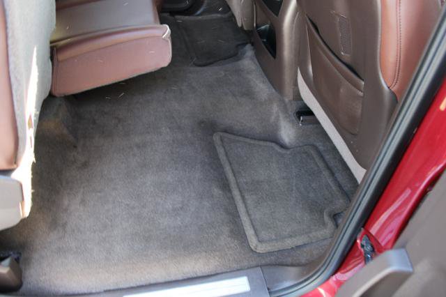 Used 2015 Chevrolet Silverado 1500 High Country w/ High Country Premium Package image 29