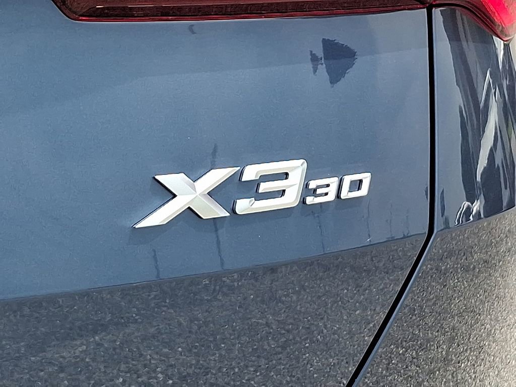 Used 2025 BMW X3 xDrive30i w/ Premium Package image 15