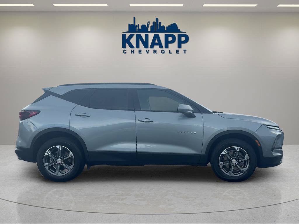 Used 2024 Chevrolet Blazer LT w/ Convenience Package AWD/4WD image 6