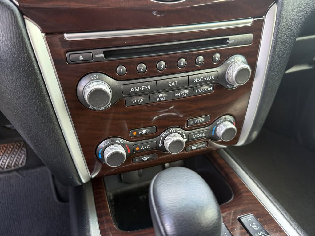 Used 2015 Nissan Pathfinder SL w/ SL Premium Package image 22