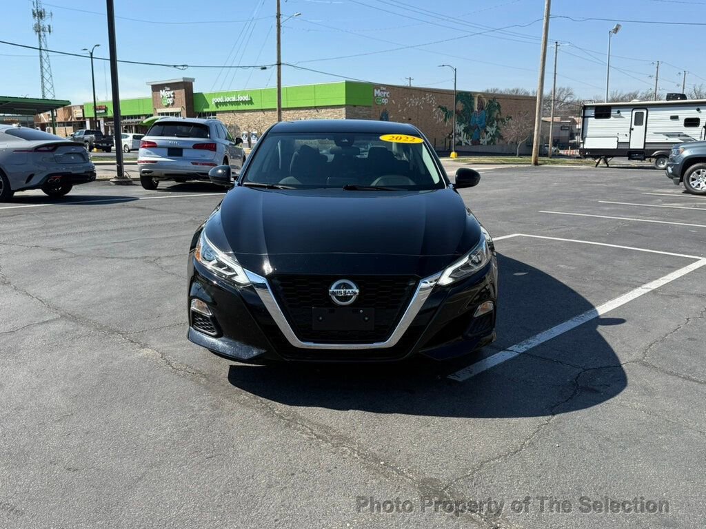 Used 2022 Nissan Altima 2.5 SV image 4