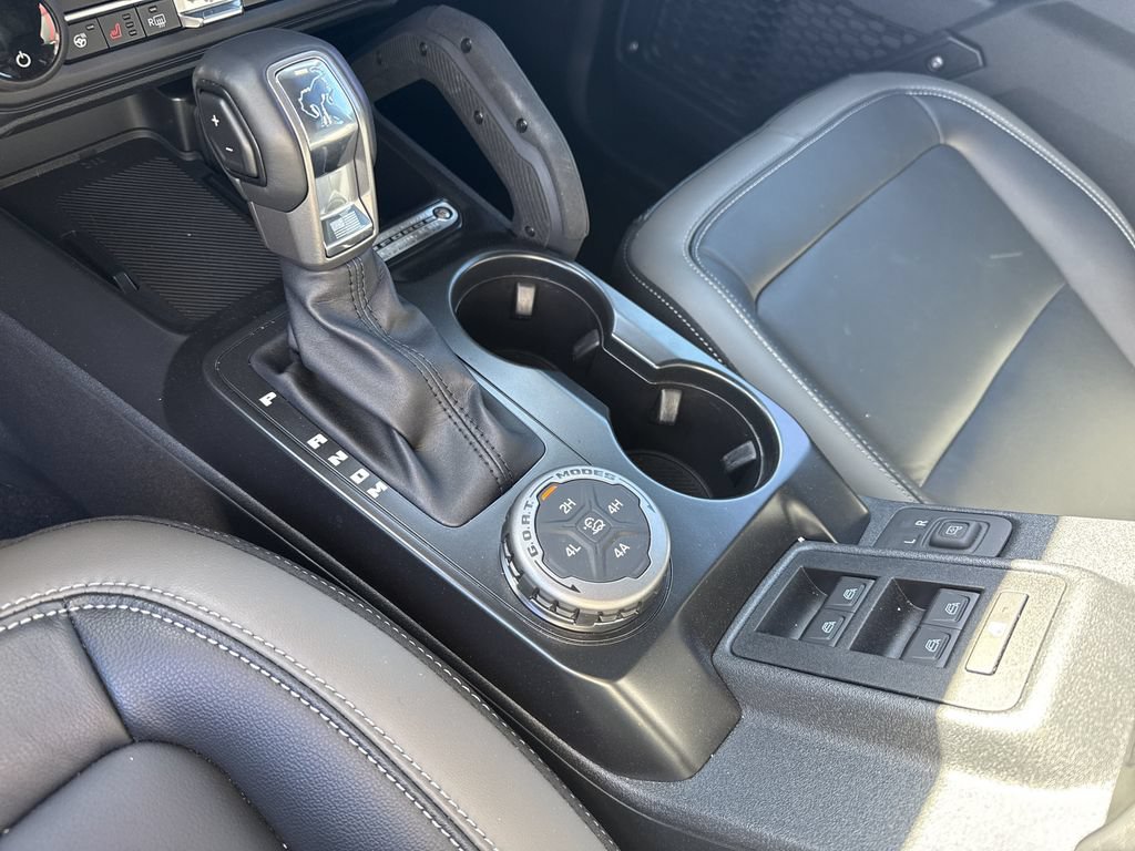 New 2025 Ford Bronco Outer Banks w/ Sasquatch Package AWD/4WD image 30