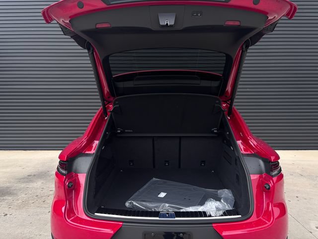 New 2026 Porsche Cayenne Coupe AWD/4WD image 28