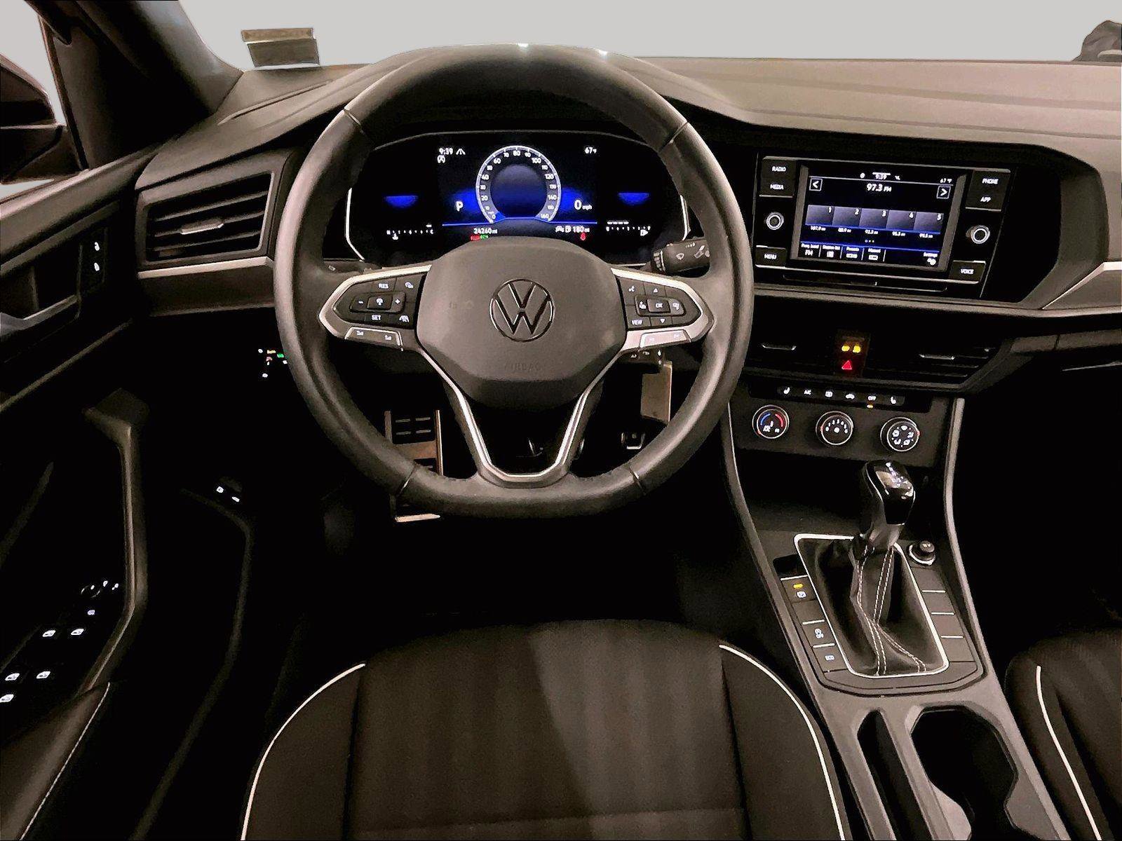 Used 2024 Volkswagen Jetta Sport FWD image 5
