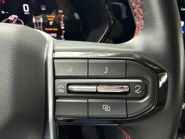 Used 2023 Chevrolet Colorado Z71 w/ Advanced Trailering Package AWD/4WD image 25