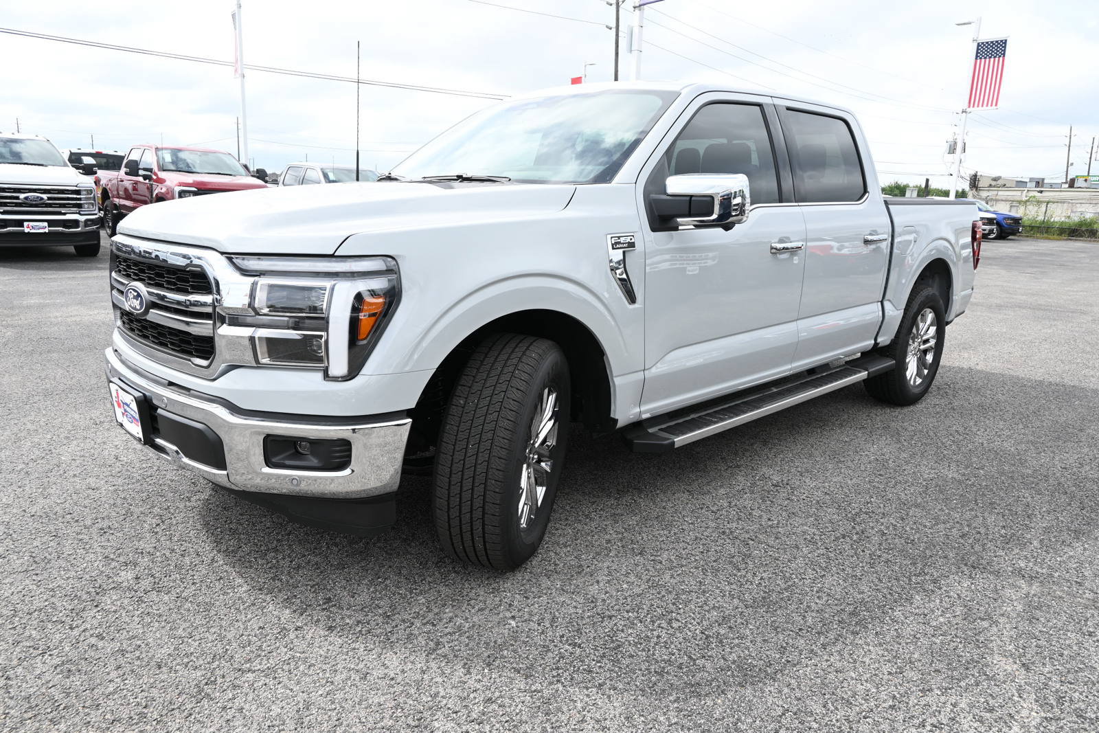 New 2026 Ford F150 Lariat w/ Equipment Group 502A High RWD image 8