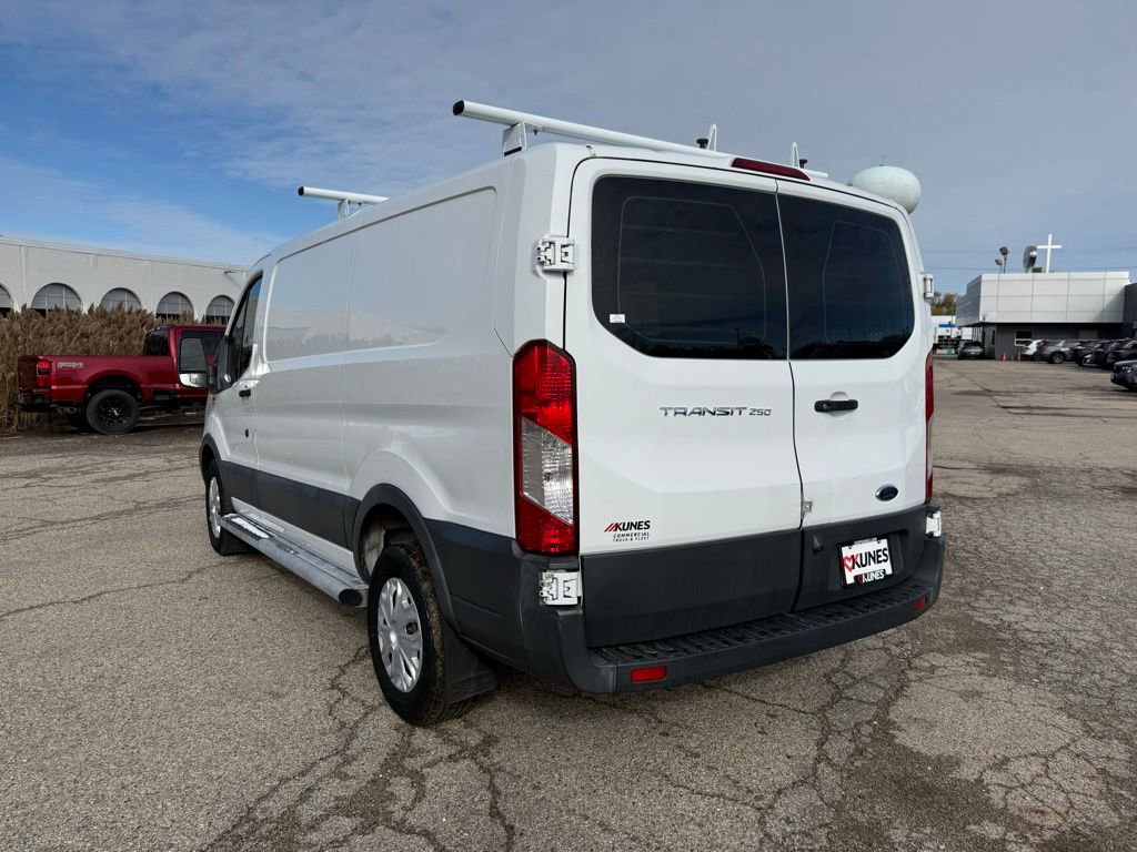 Used 2018 Ford Transit 250 130 Low Roof w/ Exterior Upgrade Package image 6