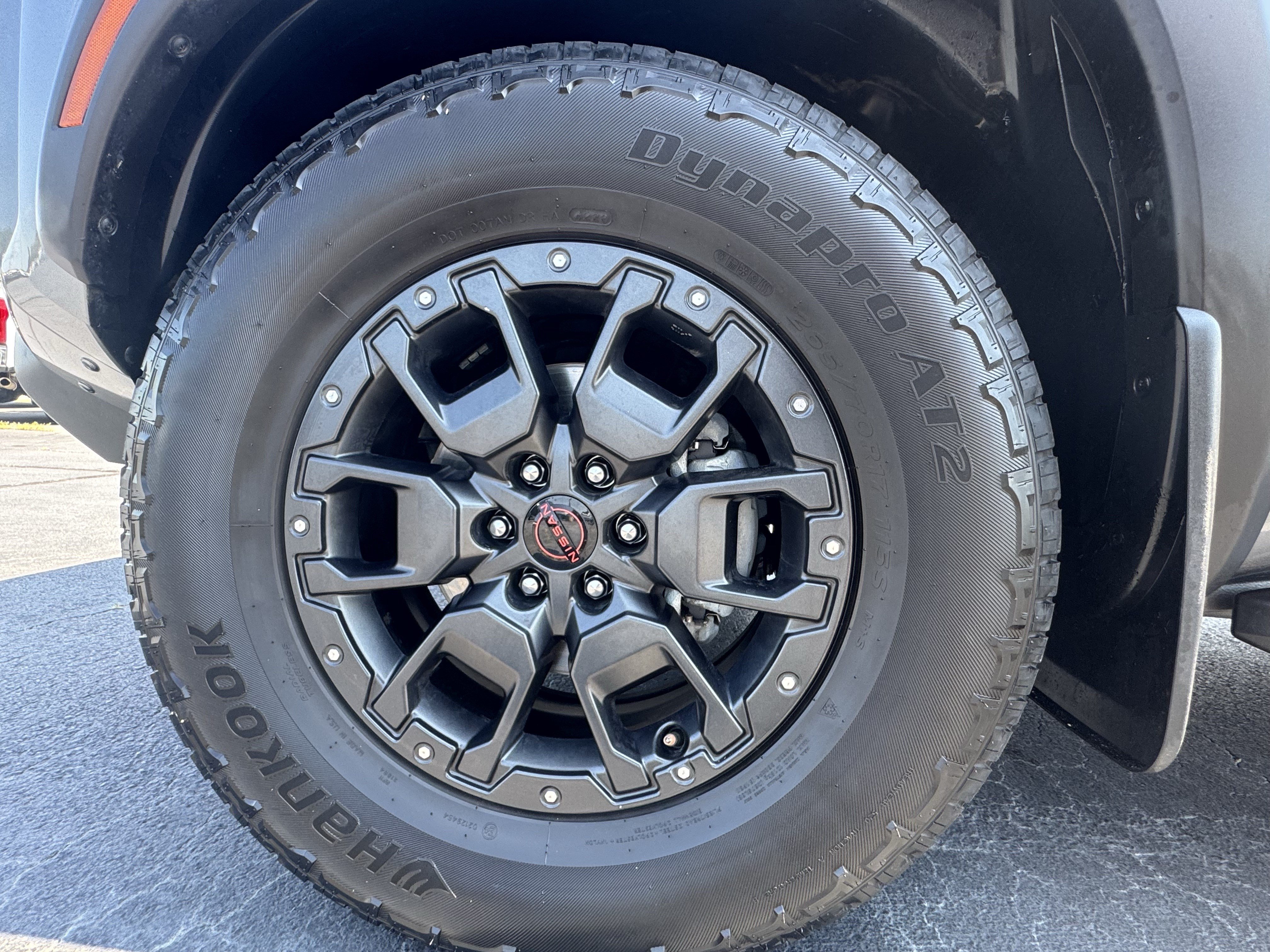 Used 2022 Nissan Frontier PRO-4X w/ Pro-4X Premium Package AWD/4WD image 14