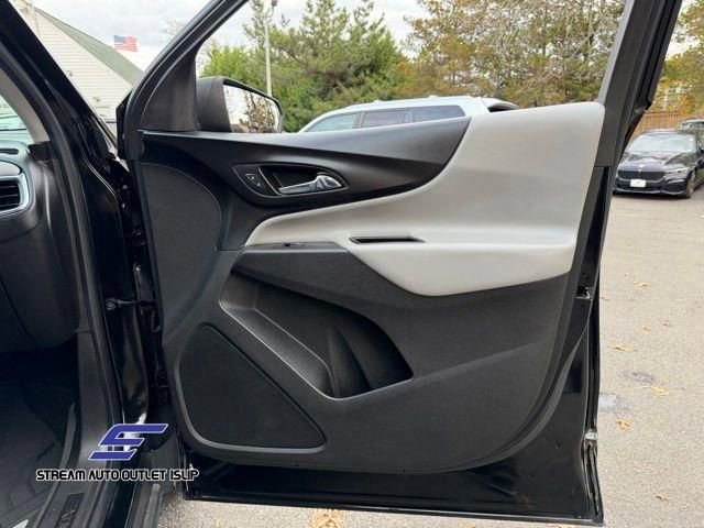Used 2021 Chevrolet Equinox LS w/ LS Convenience Package image 19