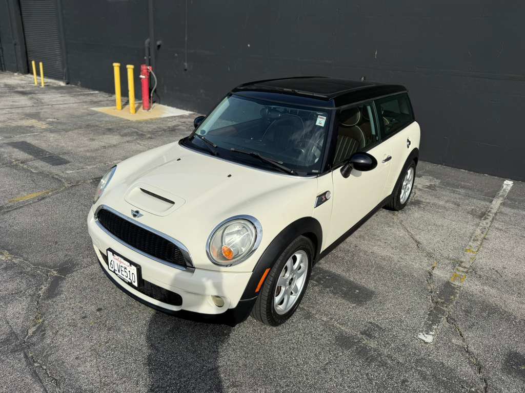 Used 2010 MINI Cooper Clubman S image 3