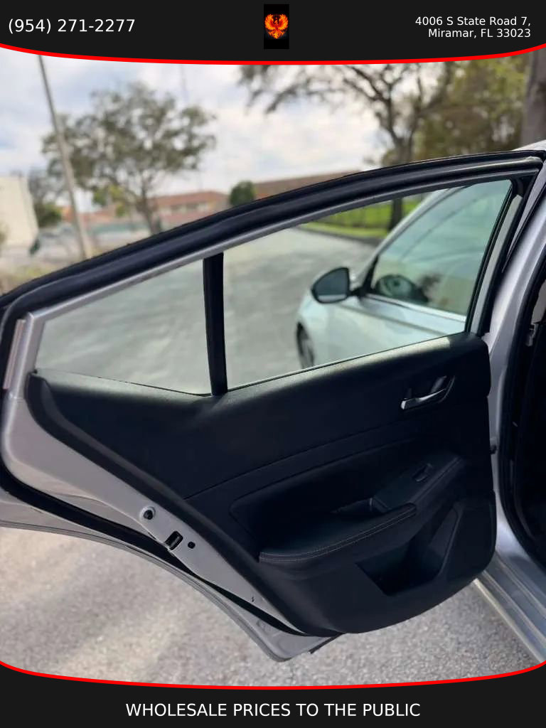 Used 2020 Nissan Altima 2.5 SR w/ Premium Package image 10