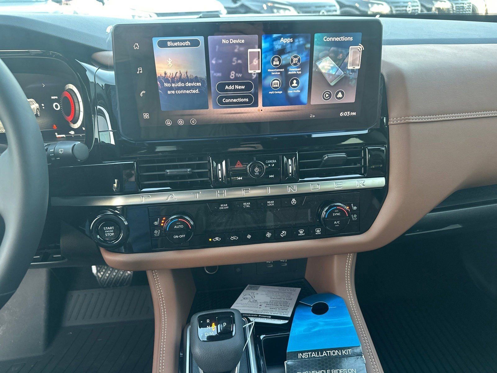 New 2026 Nissan Pathfinder Platinum image 28