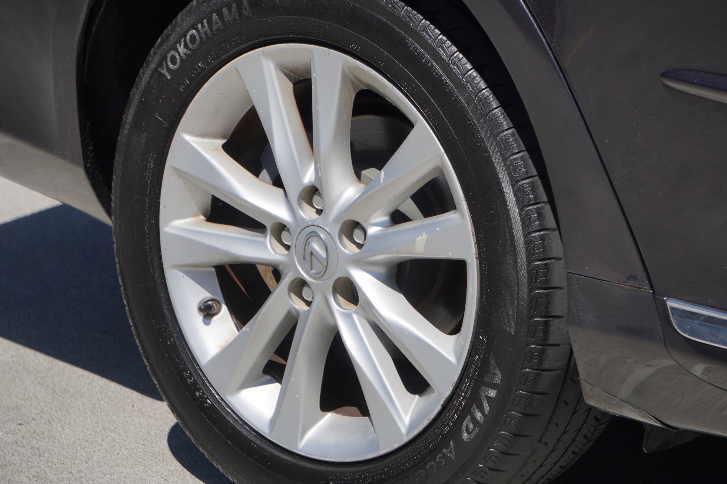 Used 2011 Lexus ES 350 image 16