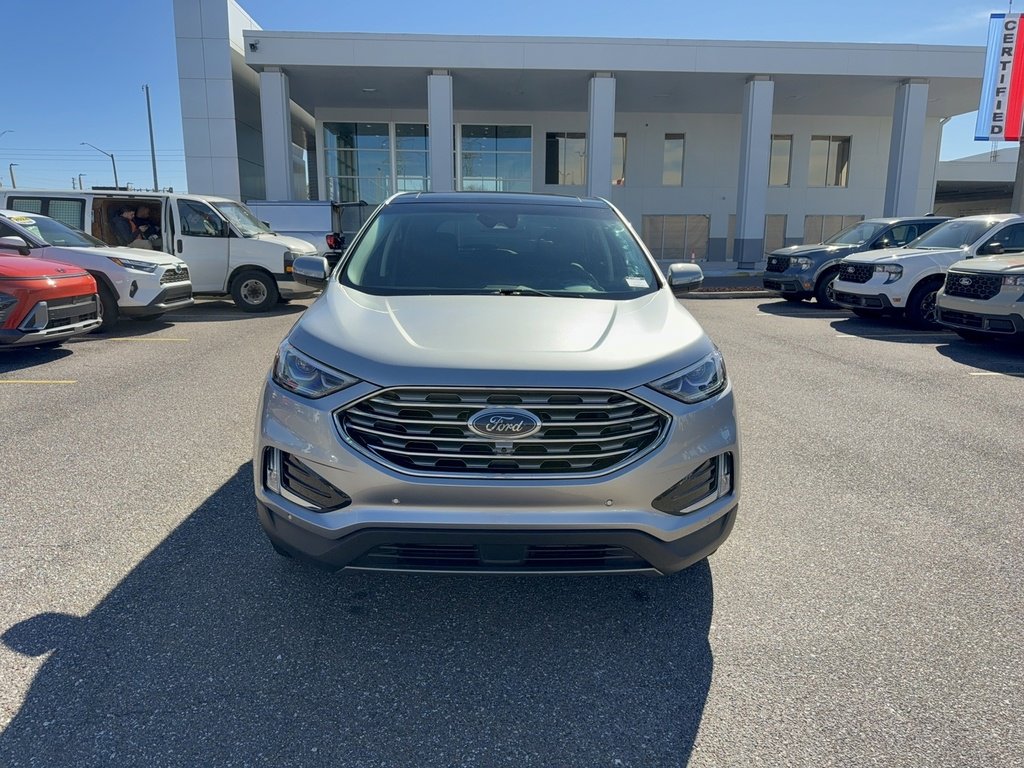 Certified 2024 Ford Edge Titanium w/ Equipment Group 301A image 3
