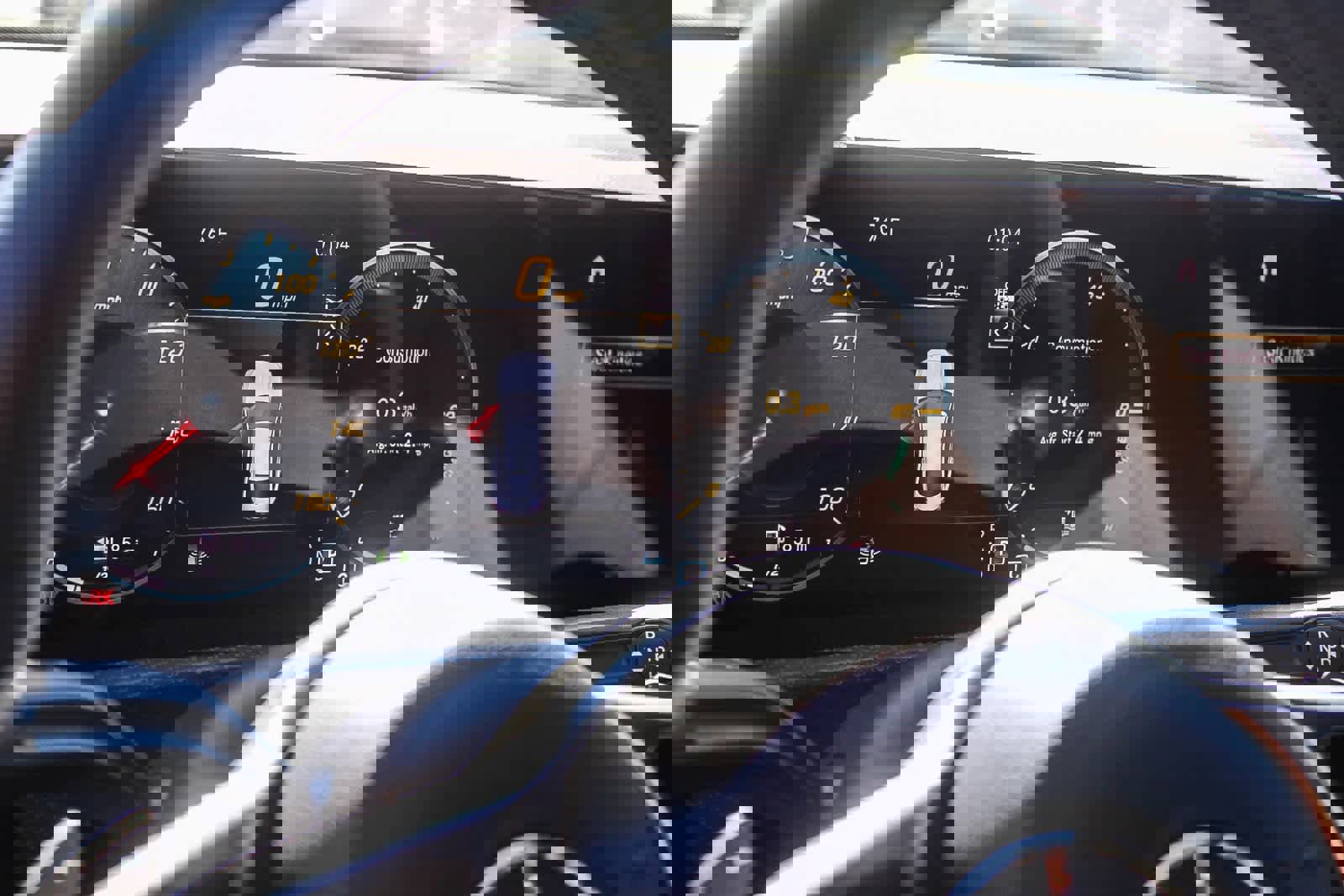 Used 2023 Mercedes-Benz CLA 250 image 24