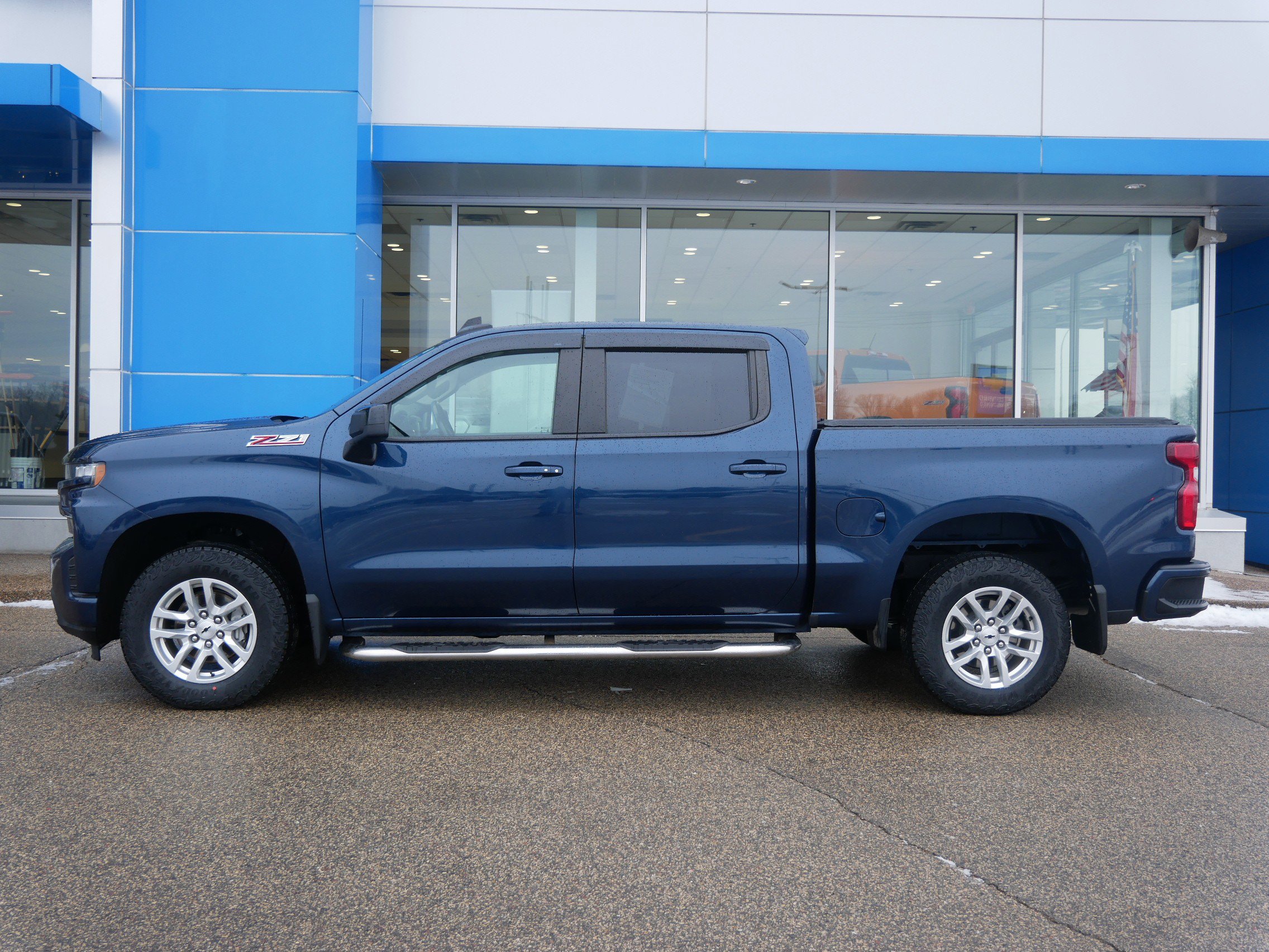 Used 2021 Chevrolet Silverado 1500 RST w/ Convenience Package II image 5