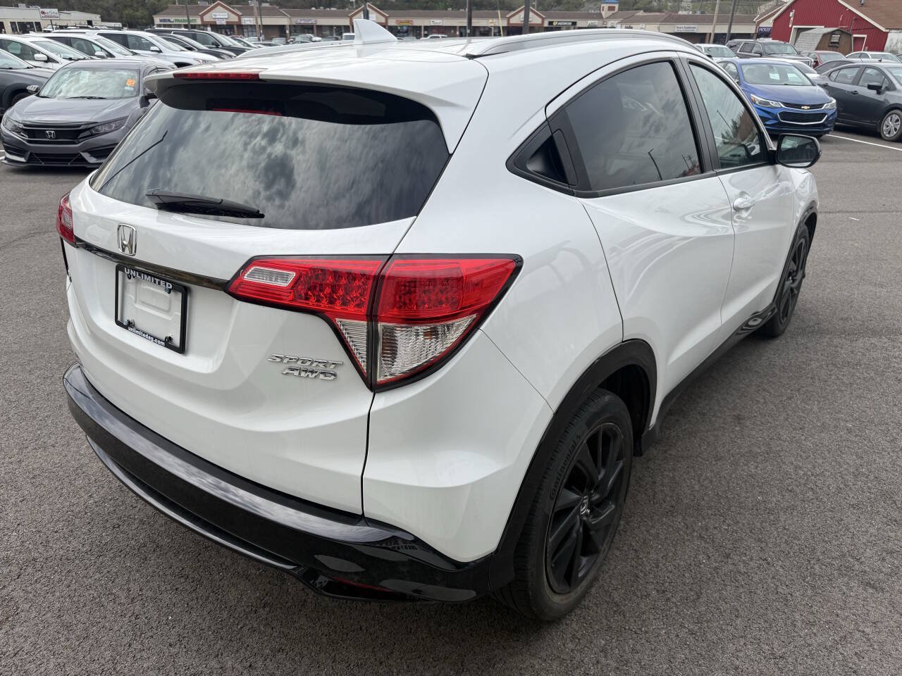 Used 2021 Honda HR-V Sport image 7