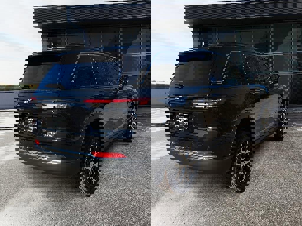 New 2025 Jeep Grand Cherokee Limited image 7