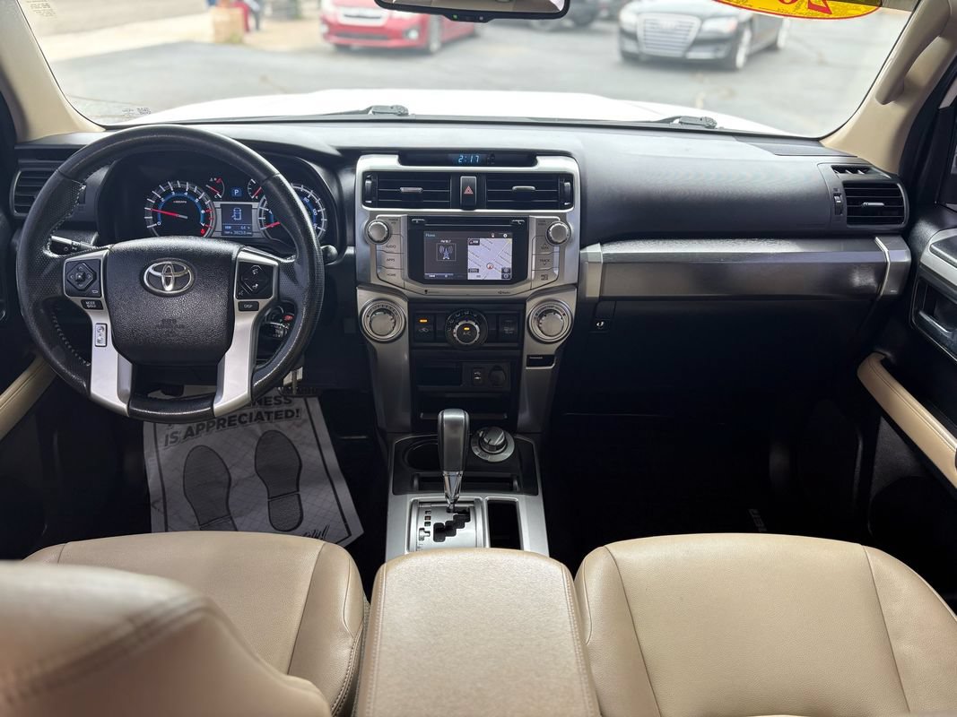 Used 2015 Toyota 4Runner SR5 Premium AWD/4WD image 22