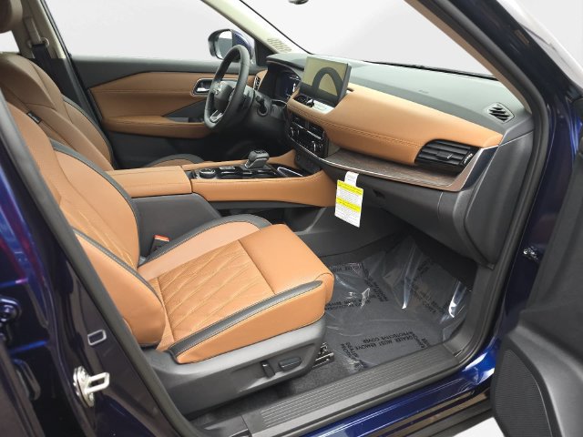 New 2026 Nissan Rogue Platinum AWD/4WD image 39