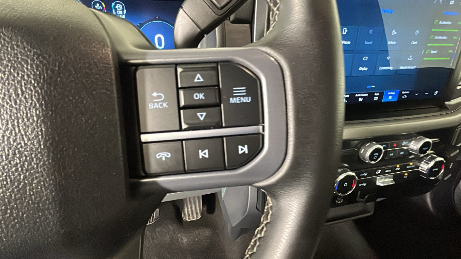Used 2025 Ford F150 XLT w/ Equipment Group 301A Standard AWD/4WD image 20