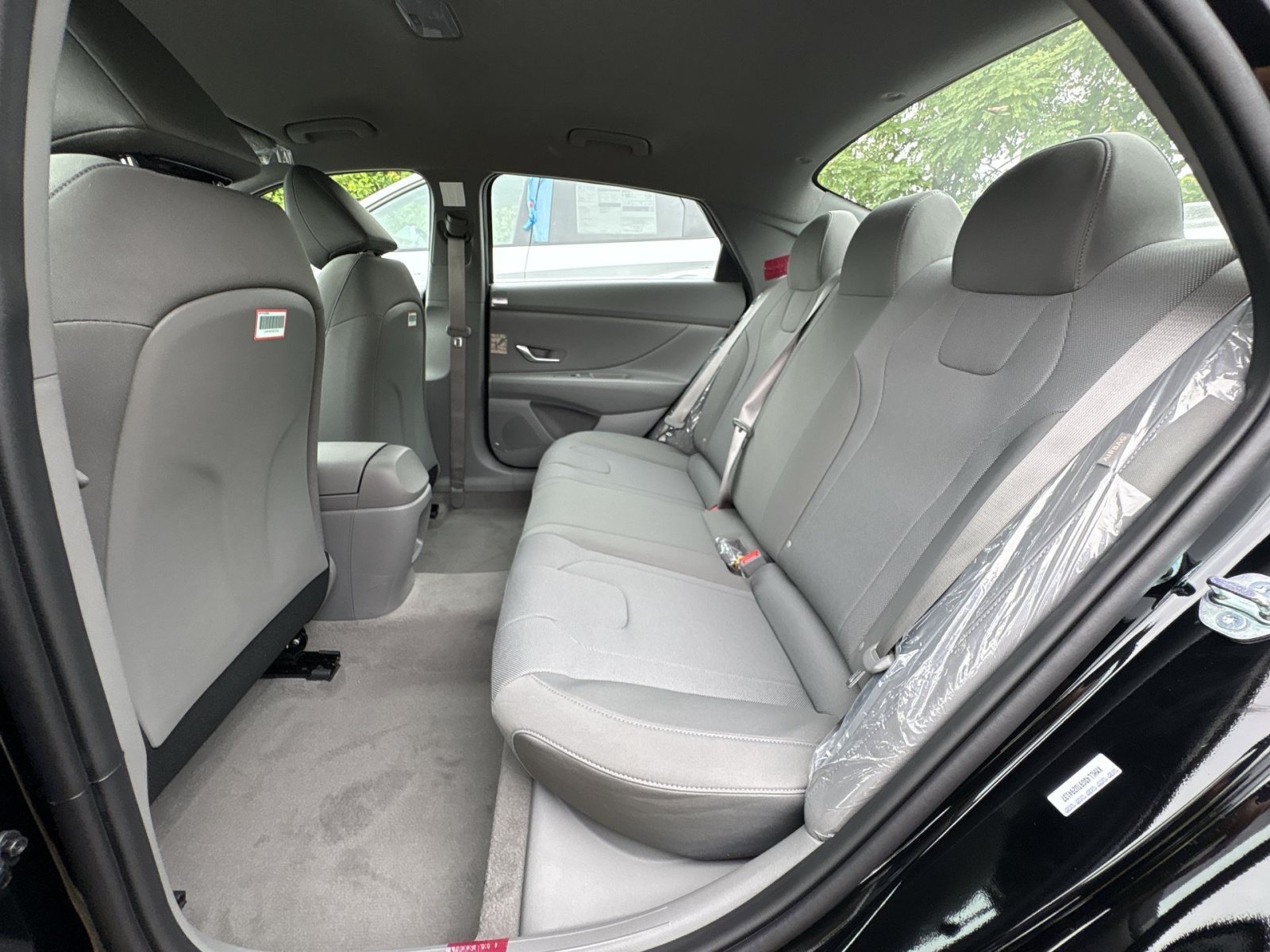 New 2026 Hyundai Elantra SE FWD image 25
