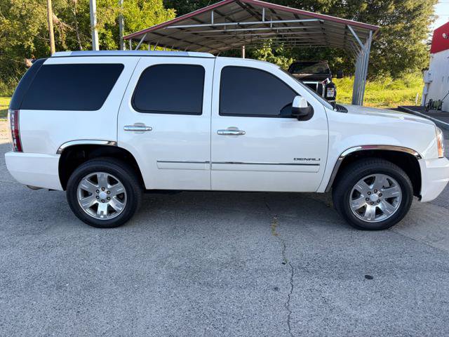 Used 2013 GMC Yukon Denali AWD/4WD image 9