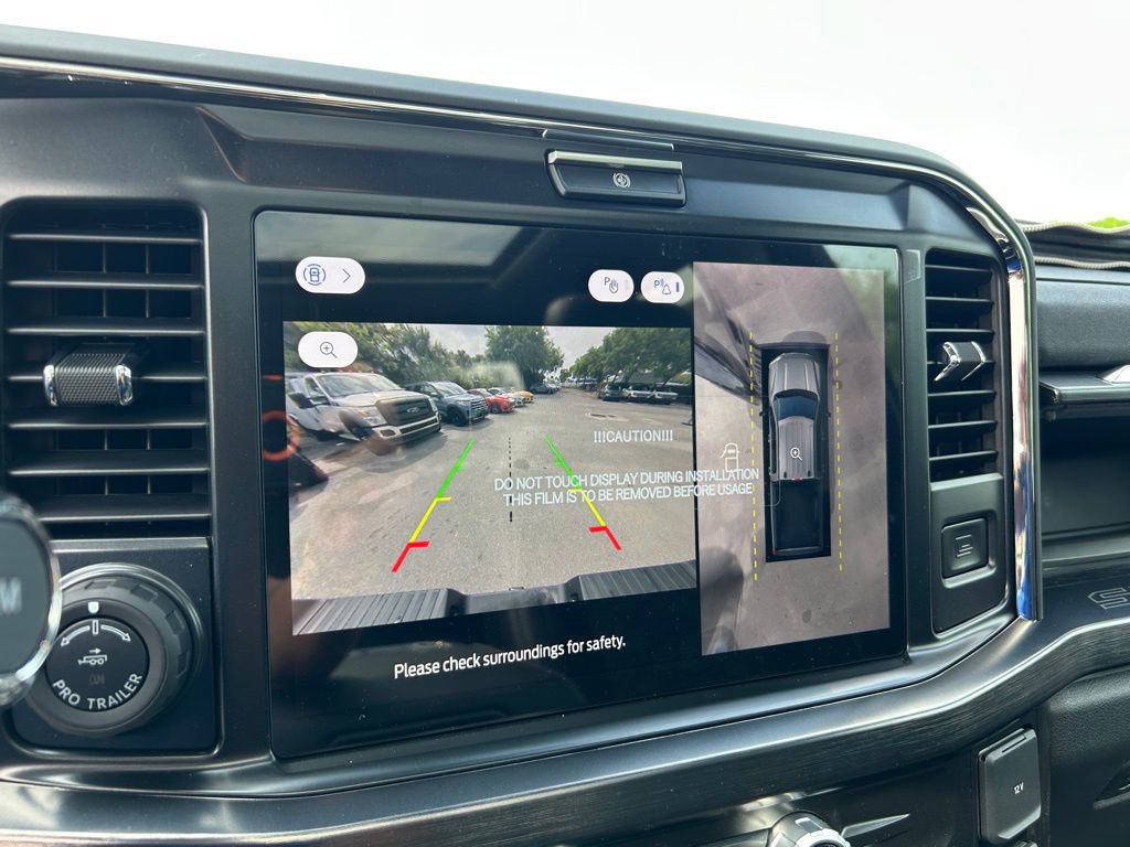 New 2026 Ford F250 Lariat w/ Black Appearance Package image 12