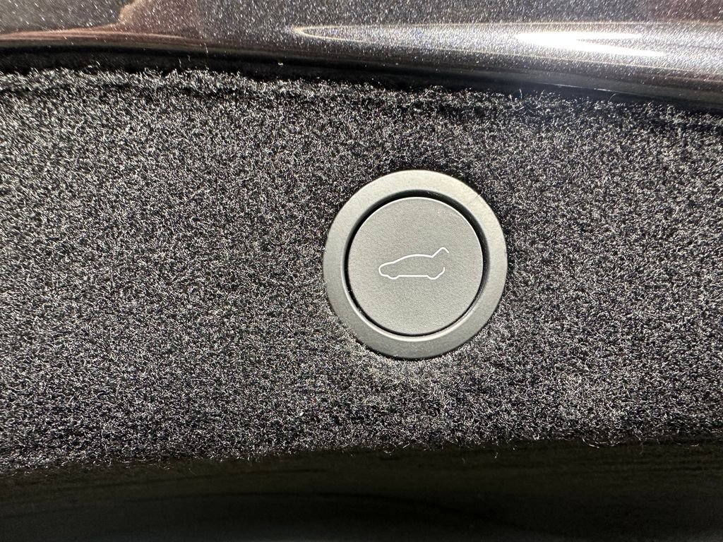 Used 2025 Tesla Model 3 Long Range AWD/4WD image 8