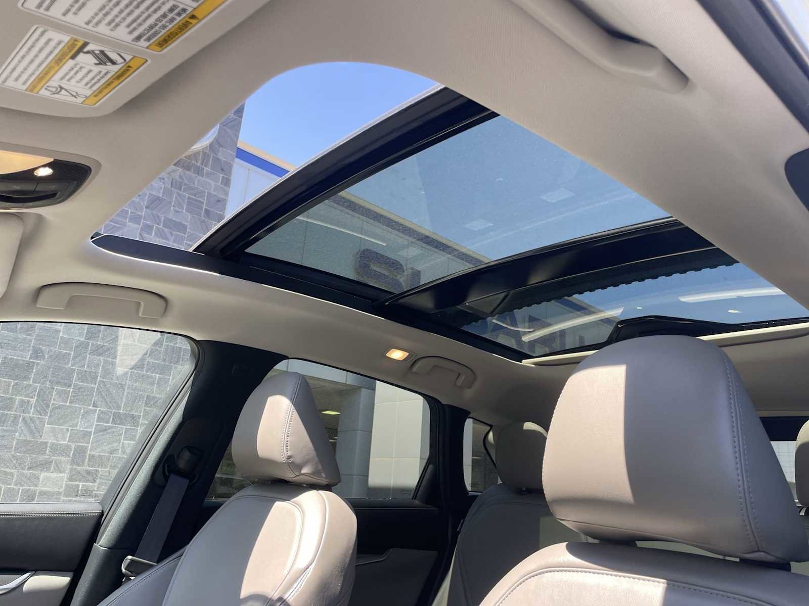 Used 2025 INFINITI QX50 Luxe AWD/4WD image 11