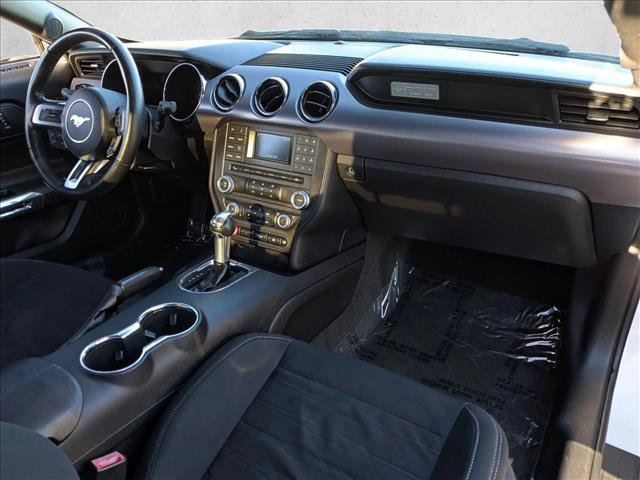 Used 2017 Ford Mustang Coupe image 19