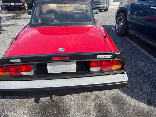 Used 1988 Alfa Romeo Spider Graduate image 9