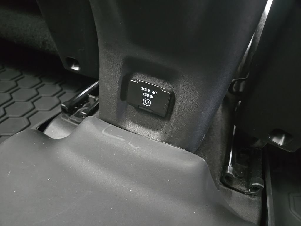 Used 2022 Jeep Renegade Latitude w/ Sun/Sound Group image 87