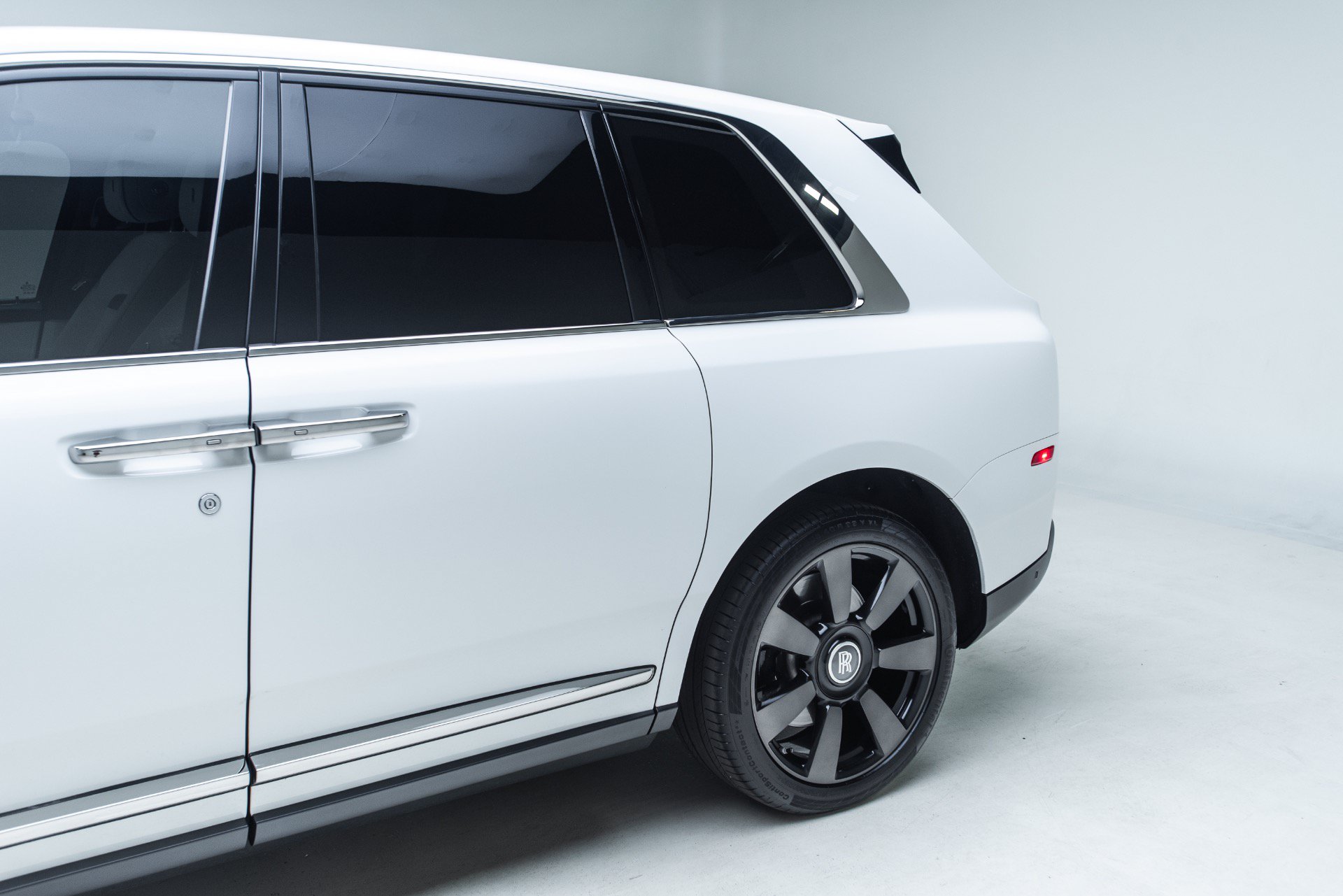 Used 2019 Rolls-Royce Cullinan AWD/4WD image 61