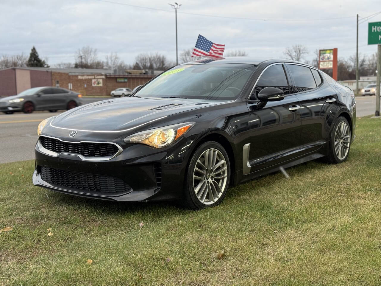 Used 2018 Kia Stinger image 3