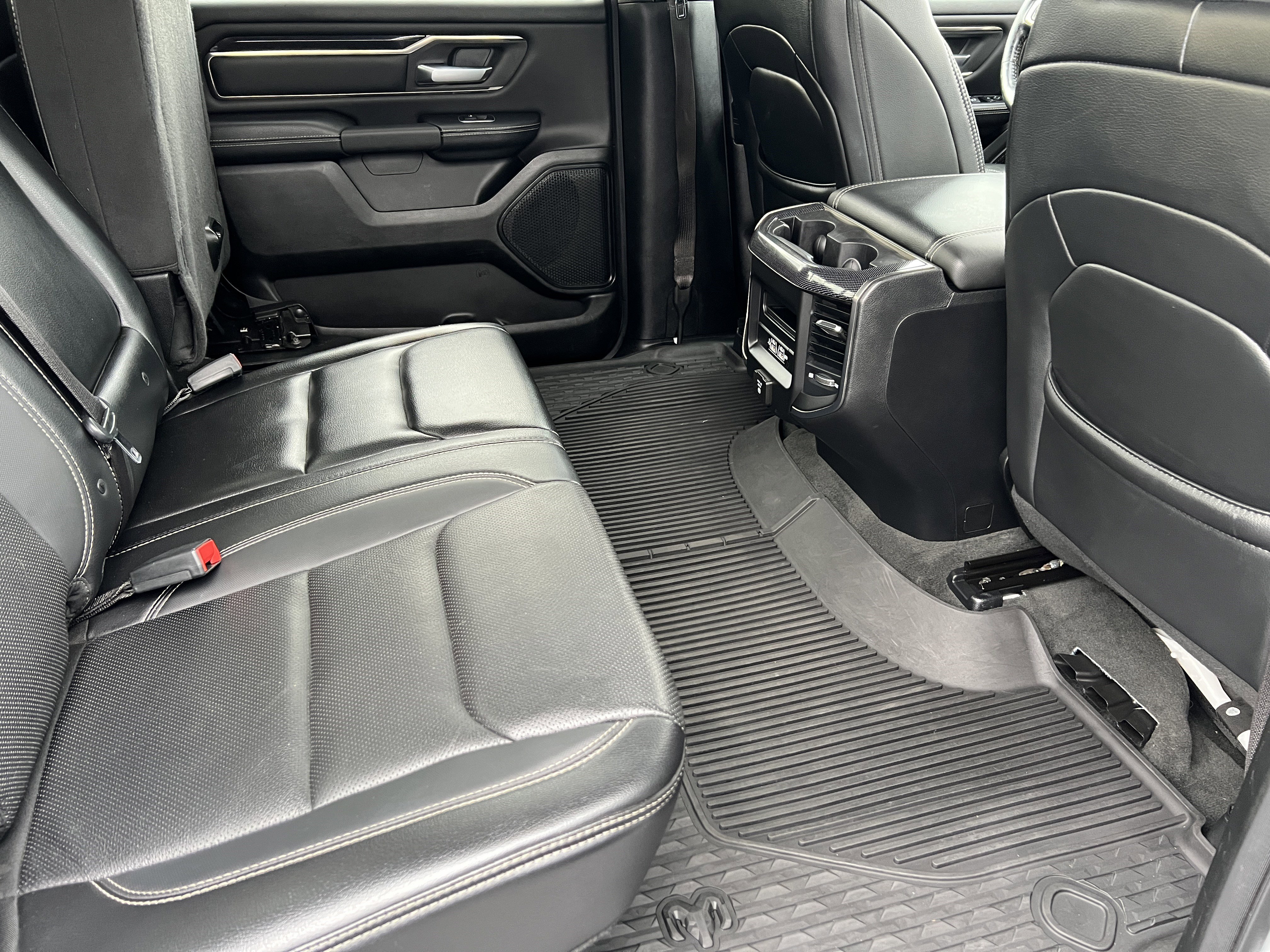 Used 2020 RAM 1500 Sport w/ Level 2 Equipment Goup w/2_L image 17