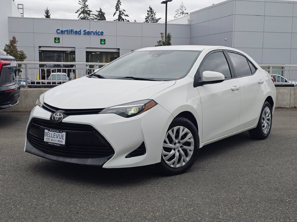 Used 2019 Toyota Corolla LE FWD image 2