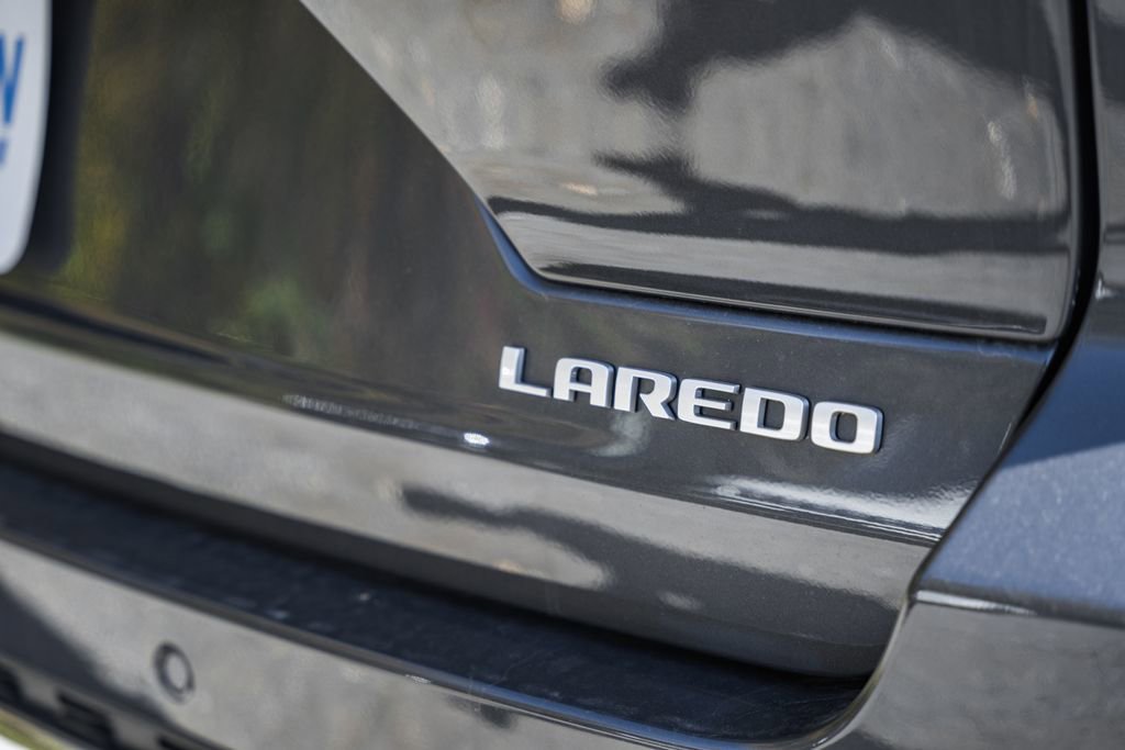 New 2025 Jeep Grand Cherokee Laredo X w/ Luxury Tech Group I image 7