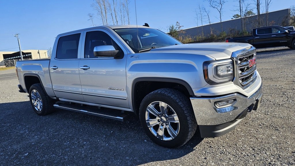 Used 2018 GMC Sierra 1500 SLT image 3