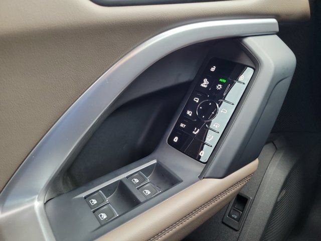 Certified 2025 Audi Q5 Premium Plus w/ Premium Plus AWD/4WD image 19