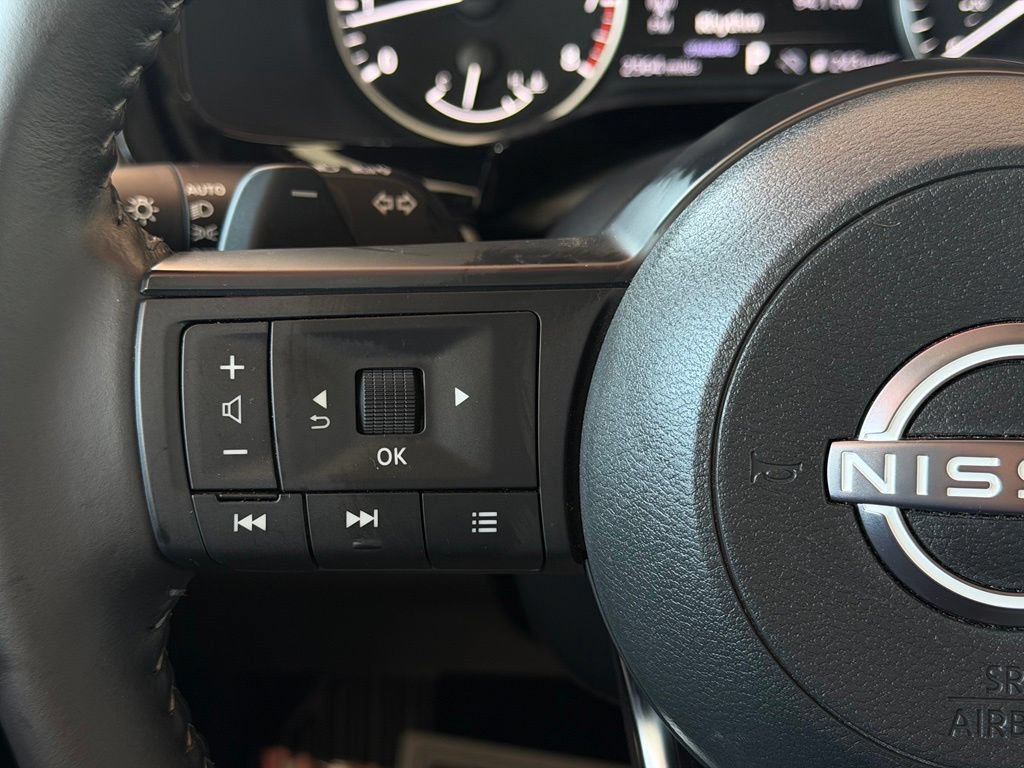 Certified 2025 Nissan Pathfinder SV w/ Cargo Package FWD image 23